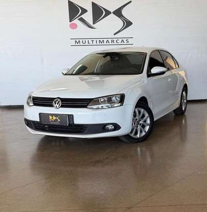 VOLKSWAGEN-JETTA-2014