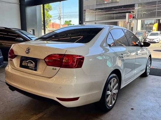 VOLKSWAGEN-JETTA-2.0 COMFORTLINE FLEX 4P TIPTRONIC VOLKSWAGEN-JETTA-2012