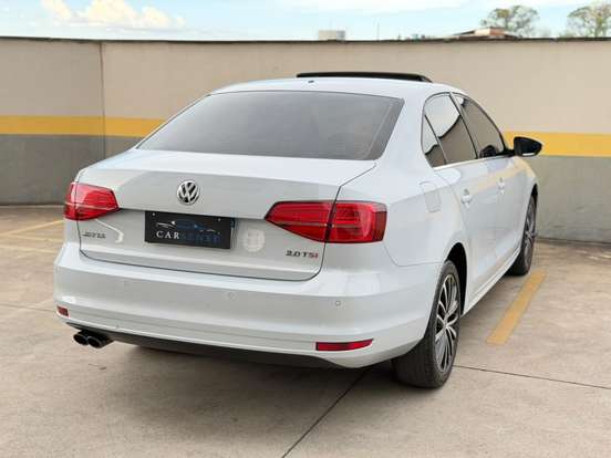 VOLKSWAGEN-JETTA-2016