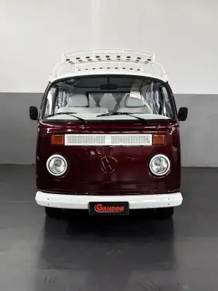 VOLKSWAGEN-KOMBI-1985