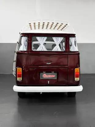VOLKSWAGEN-KOMBI-1985