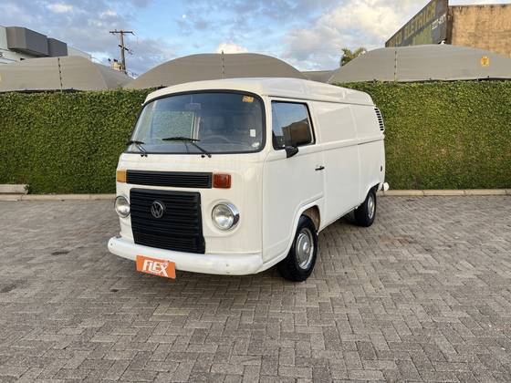 VOLKSWAGEN KOMBI 1.4 MI FURGÃO 8V FLEX 3P MANUAL