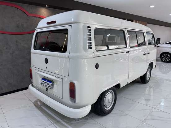 VOLKSWAGEN-KOMBI-1.4 MI STD LOTAÇÃO 8V FLEX 3P MANUAL VOLKSWAGEN-KOMBI-2013