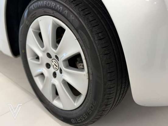 VOLKSWAGEN-NEW BEETLE-2008