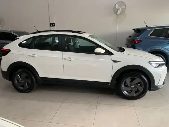 VOLKSWAGEN-NIVUS-1.0 200 TSI TOTAL FLEX COMFORTLINE AUTOMÁTICO VOLKSWAGEN-NIVUS-2025