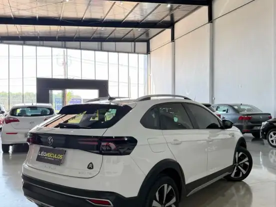 VOLKSWAGEN-NIVUS-1.0 200 TSI TOTAL FLEX HIGHLINE AUTOMÁTICO VOLKSWAGEN-NIVUS-2020