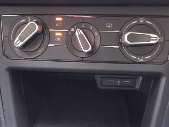 VOLKSWAGEN-NIVUS-1.0 200 TSI TOTAL FLEX SENSE AUTOMÁTICO VOLKSWAGEN-NIVUS-2025