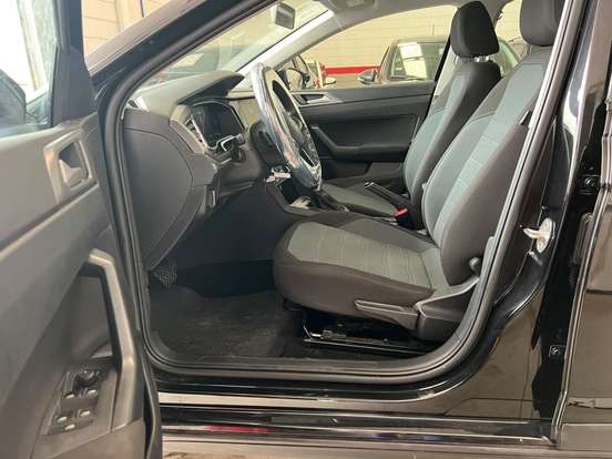 VOLKSWAGEN-NIVUS-1.0 200 TSI TOTAL FLEX COMFORTLINE AUTOMÁTICO VOLKSWAGEN-NIVUS-2024