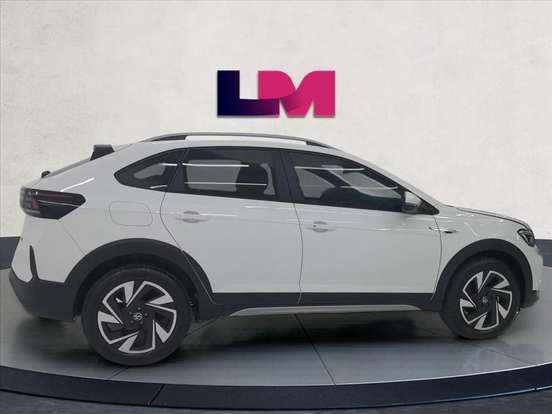 VOLKSWAGEN-NIVUS-1.0 200 TSI TOTAL FLEX HIGHLINE AUTOMÁTICO VOLKSWAGEN-NIVUS-2025