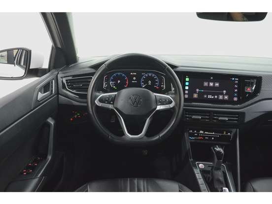 VOLKSWAGEN-NIVUS-1.0 200 TSI TOTAL FLEX HIGHLINE AUTOMÁTICO VOLKSWAGEN-NIVUS-2025