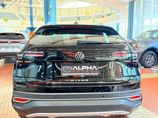 VOLKSWAGEN-NIVUS-1.0 200 TSI TOTAL FLEX HIGHLINE AUTOMÁTICO VOLKSWAGEN-NIVUS-2023