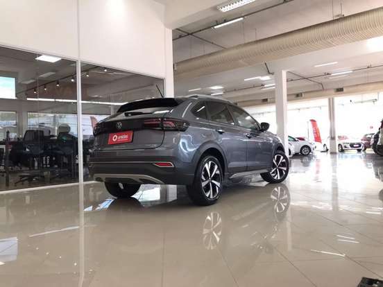 VOLKSWAGEN-NIVUS-1.0 200 TSI TOTAL FLEX HIGHLINE AUTOMÁTICO VOLKSWAGEN-NIVUS-2024