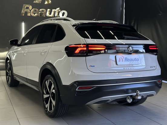VOLKSWAGEN-NIVUS-1.0 200 TSI TOTAL FLEX HIGHLINE AUTOMÁTICO VOLKSWAGEN-NIVUS-2022