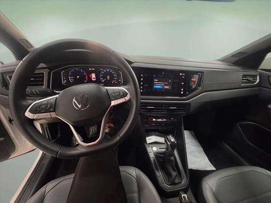 VOLKSWAGEN-NIVUS-1.0 200 TSI TOTAL FLEX HIGHLINE AUTOMÁTICO VOLKSWAGEN-NIVUS-2023