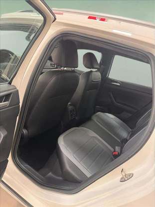 VOLKSWAGEN-NIVUS-1.0 200 TSI TOTAL FLEX HIGHLINE AUTOMÁTICO VOLKSWAGEN-NIVUS-2023