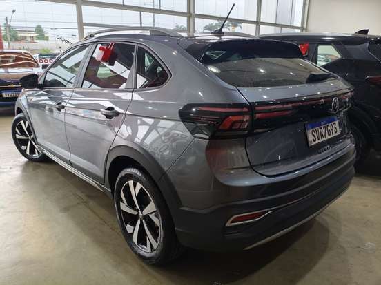 VOLKSWAGEN-NIVUS-1.0 200 TSI TOTAL FLEX HIGHLINE AUTOMÁTICO VOLKSWAGEN-NIVUS-2024