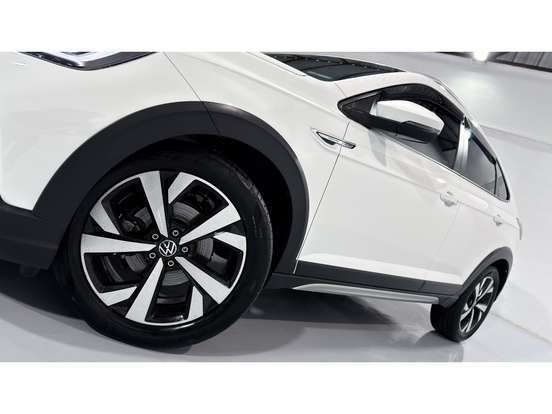 VOLKSWAGEN-NIVUS-1.0 200 TSI TOTAL FLEX HIGHLINE AUTOMÁTICO VOLKSWAGEN-NIVUS-2024
