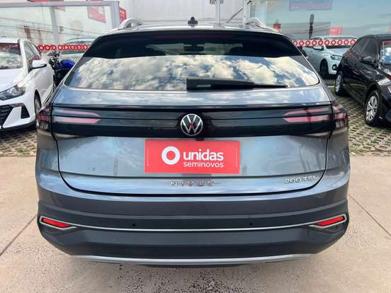 VOLKSWAGEN-NIVUS-1.0 200 TSI TOTAL FLEX HIGHLINE AUTOMÁTICO VOLKSWAGEN-NIVUS-2024