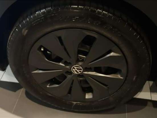 VOLKSWAGEN-NIVUS-1.0 200 TSI TOTAL FLEX SENSE AUTOMÁTICO VOLKSWAGEN-NIVUS-2025
