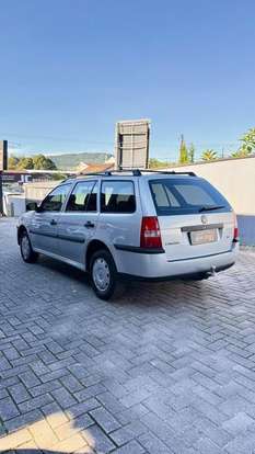 VOLKSWAGEN-PARATI-2005