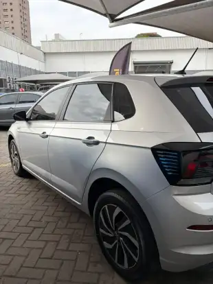 VOLKSWAGEN-POLO-2024