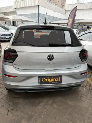 VOLKSWAGEN-POLO-2024