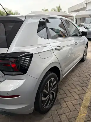 VOLKSWAGEN-POLO-2024