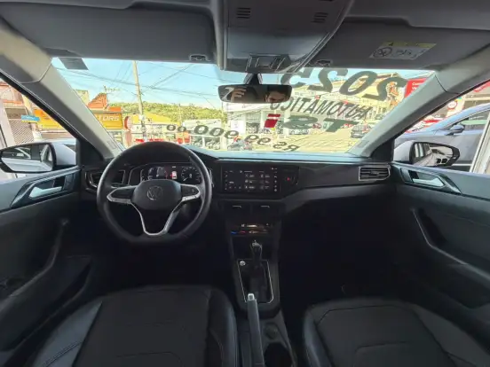 VOLKSWAGEN-POLO-2025