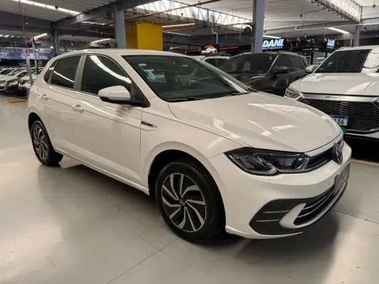 VOLKSWAGEN-POLO-2024