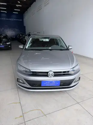 VOLKSWAGEN-POLO-2019