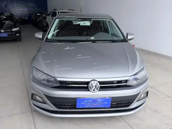 VOLKSWAGEN-POLO-1.0 200 TSI COMFORTLINE AUTOMÁTICO VOLKSWAGEN-POLO-2019