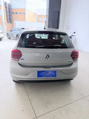 VOLKSWAGEN-POLO-2019