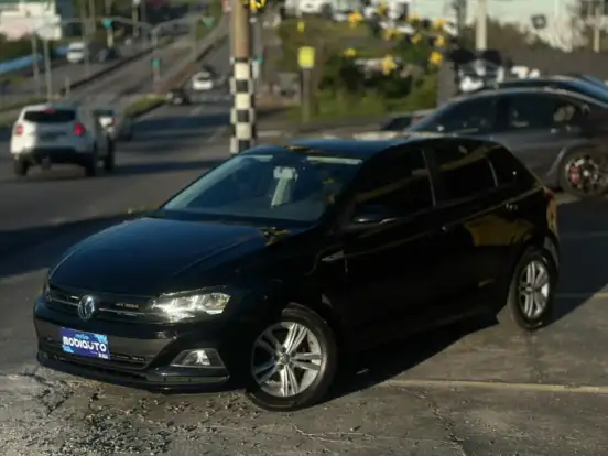VOLKSWAGEN-POLO-1.0 200 TSI COMFORTLINE AUTOMÁTICO VOLKSWAGEN-POLO-2019