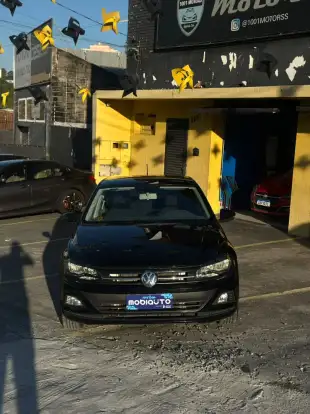VOLKSWAGEN-POLO-2019