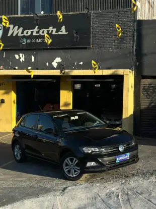 VOLKSWAGEN-POLO-2019