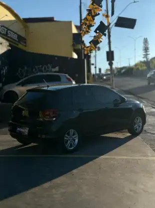 VOLKSWAGEN-POLO-2019