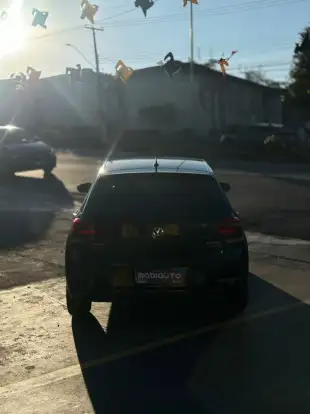 VOLKSWAGEN-POLO-2019
