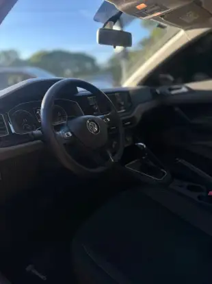 VOLKSWAGEN-POLO-2019