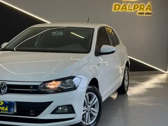 VOLKSWAGEN-POLO-1.0 200 TSI COMFORTLINE AUTOMÁTICO VOLKSWAGEN-POLO-2021