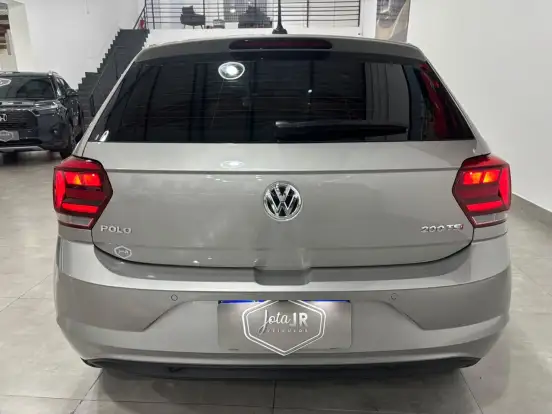 VOLKSWAGEN-POLO-1.0 200 TSI HIGHLINE AUTOMÁTICO VOLKSWAGEN-POLO-2020