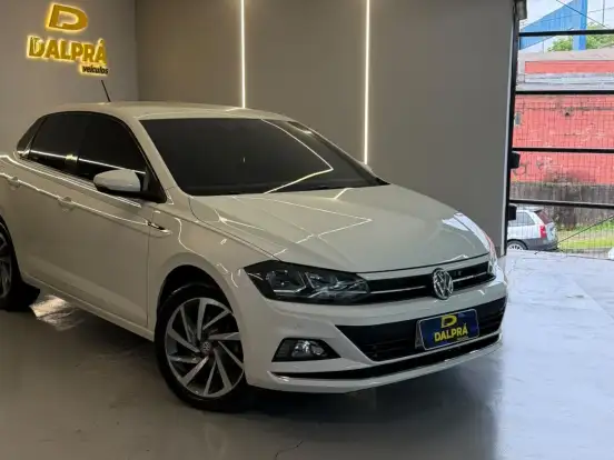 VOLKSWAGEN-POLO-1.0 200 TSI HIGHLINE AUTOMÁTICO VOLKSWAGEN-POLO-2019