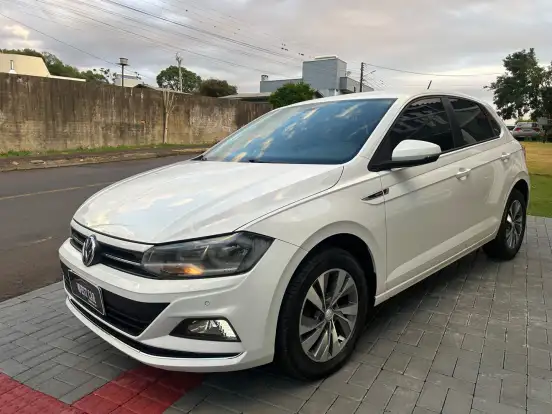 VOLKSWAGEN-POLO-1.0 200 TSI HIGHLINE AUTOMÁTICO VOLKSWAGEN-POLO-2018