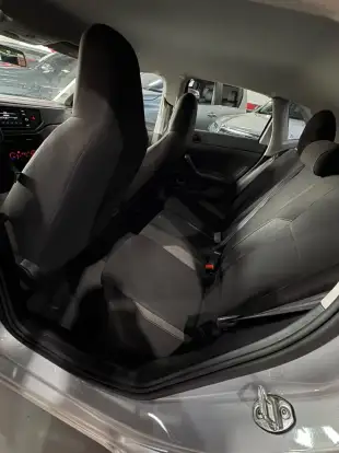 VOLKSWAGEN-POLO-2024