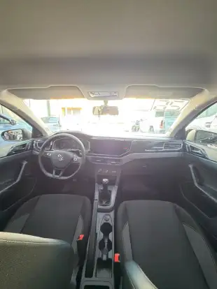 VOLKSWAGEN-POLO-2025