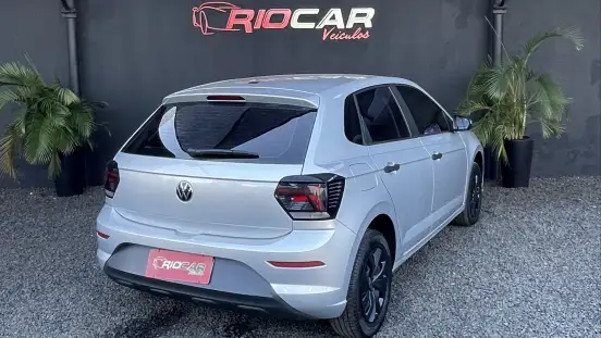 VOLKSWAGEN-POLO-2024