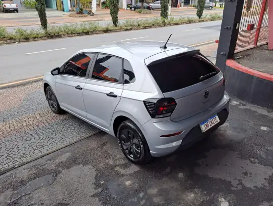 VOLKSWAGEN-POLO-2025