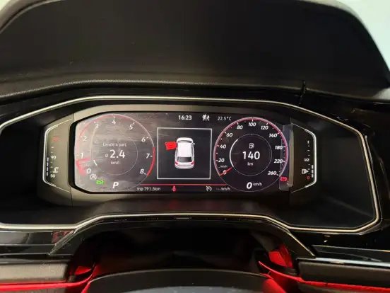 VOLKSWAGEN-POLO-2024