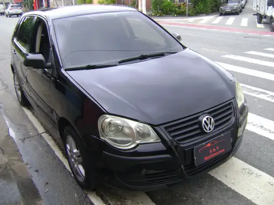VOLKSWAGEN-POLO-2010