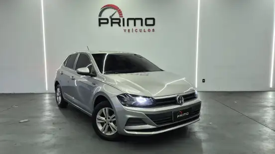 VOLKSWAGEN-POLO-2019