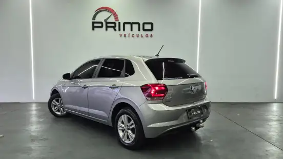 VOLKSWAGEN-POLO-2019